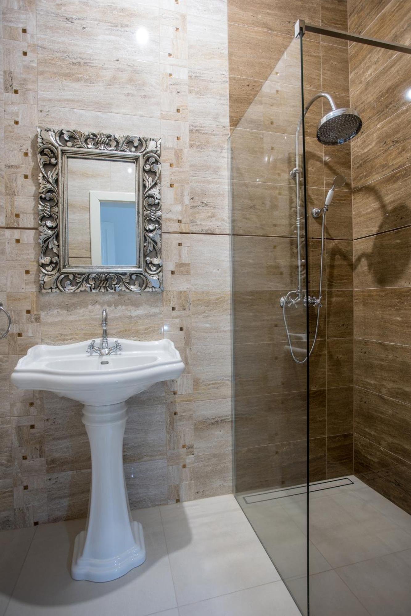 Hotel Zamek Kvasetice à Havlíčkův Brod Extérieur photo