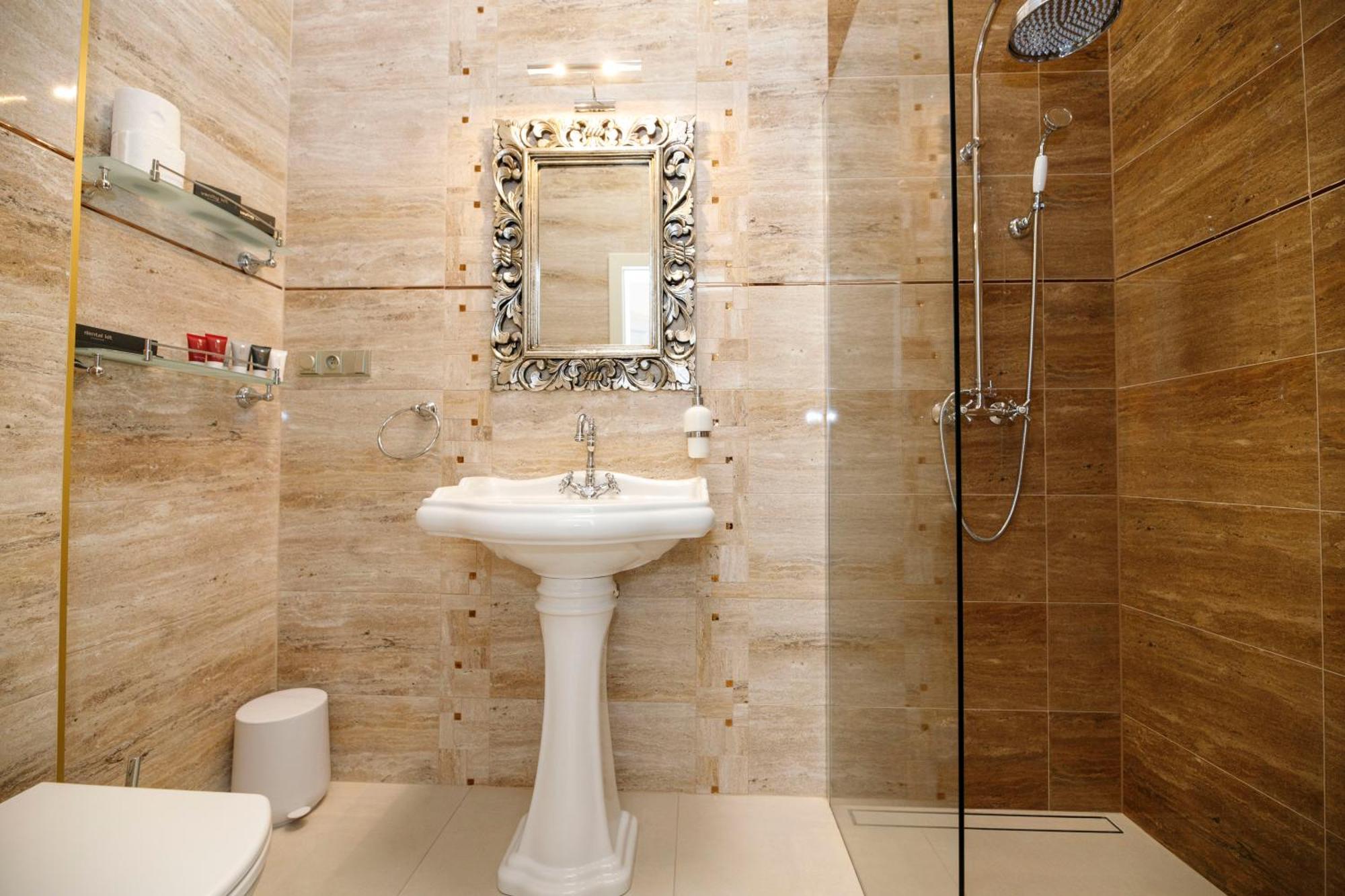 Hotel Zamek Kvasetice à Havlíčkův Brod Extérieur photo